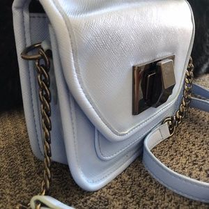 Chain-Link Crossbody Bag